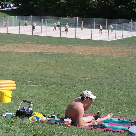 Apartman Sonnige Suedwohnung Mit Terrasse, Badesee Forchtenberg