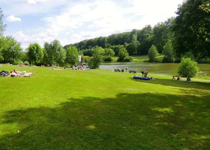 Lejlighed Sonnige Suedwohnung Mit Terrasse, Badesee *