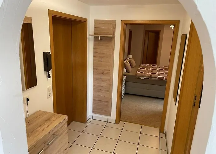 Sonnige Suedwohnung Mit Terrasse, Badesee Forchtenberg