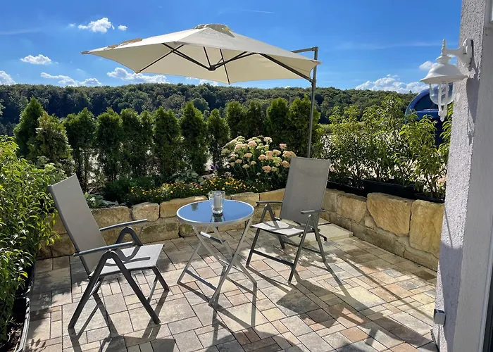Sonnige Suedwohnung Mit Terrasse, Badesee Lejlighed Forchtenberg